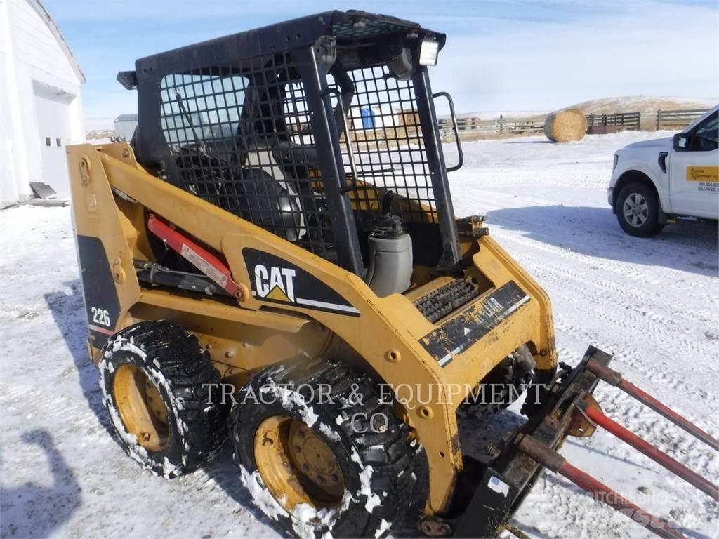 CAT 226 Kompaktlastere