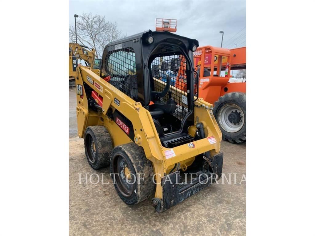 CAT 226 HF Kompaktlastere