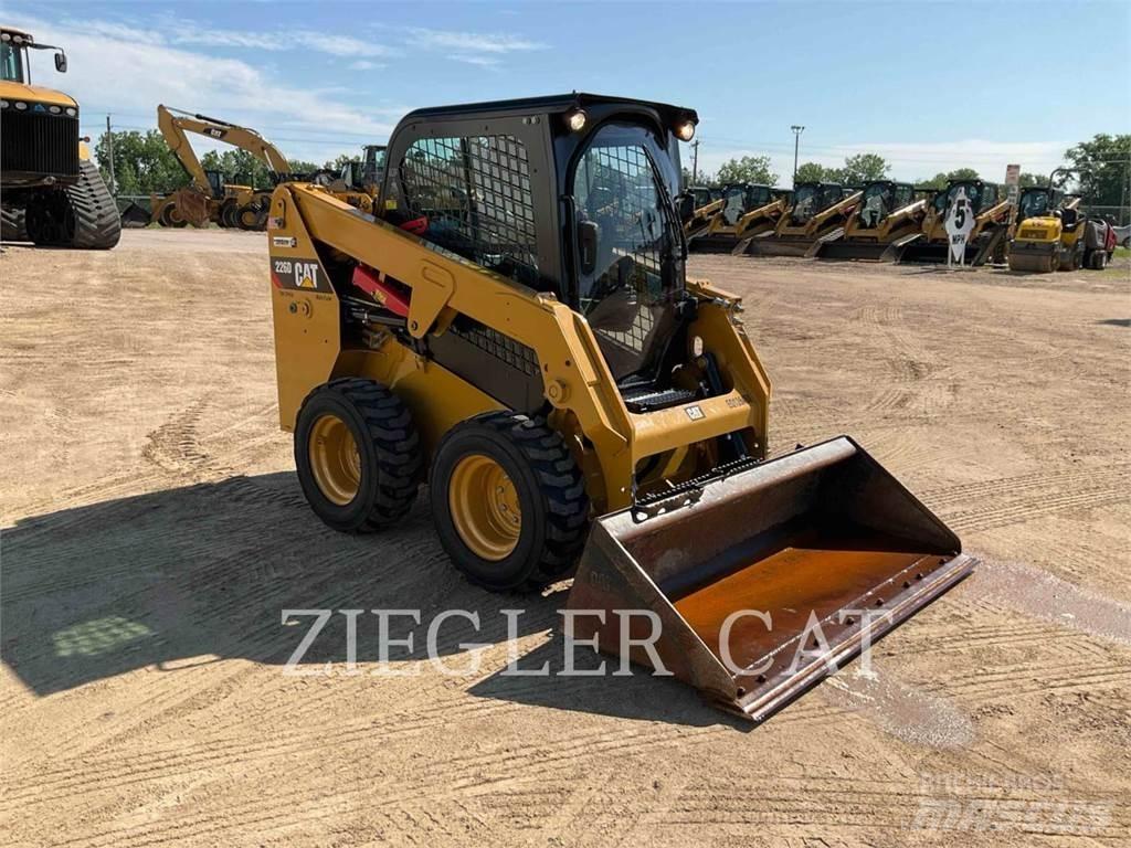 CAT 226D Kompaktlastere