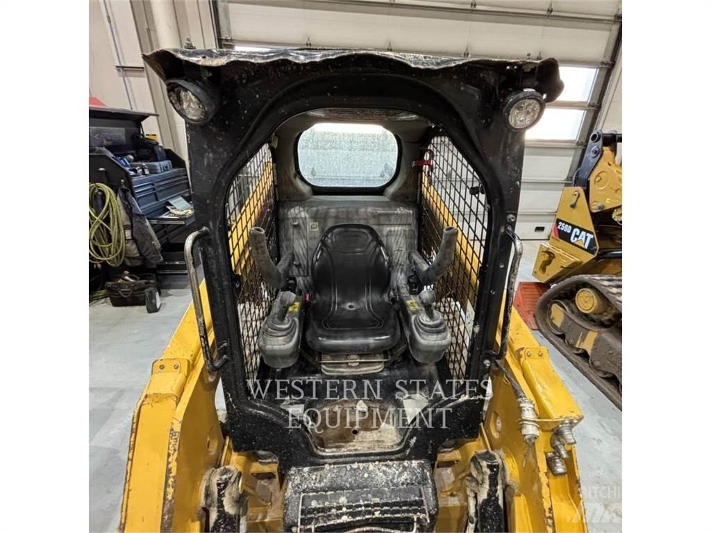 CAT 226D Kompaktlastere