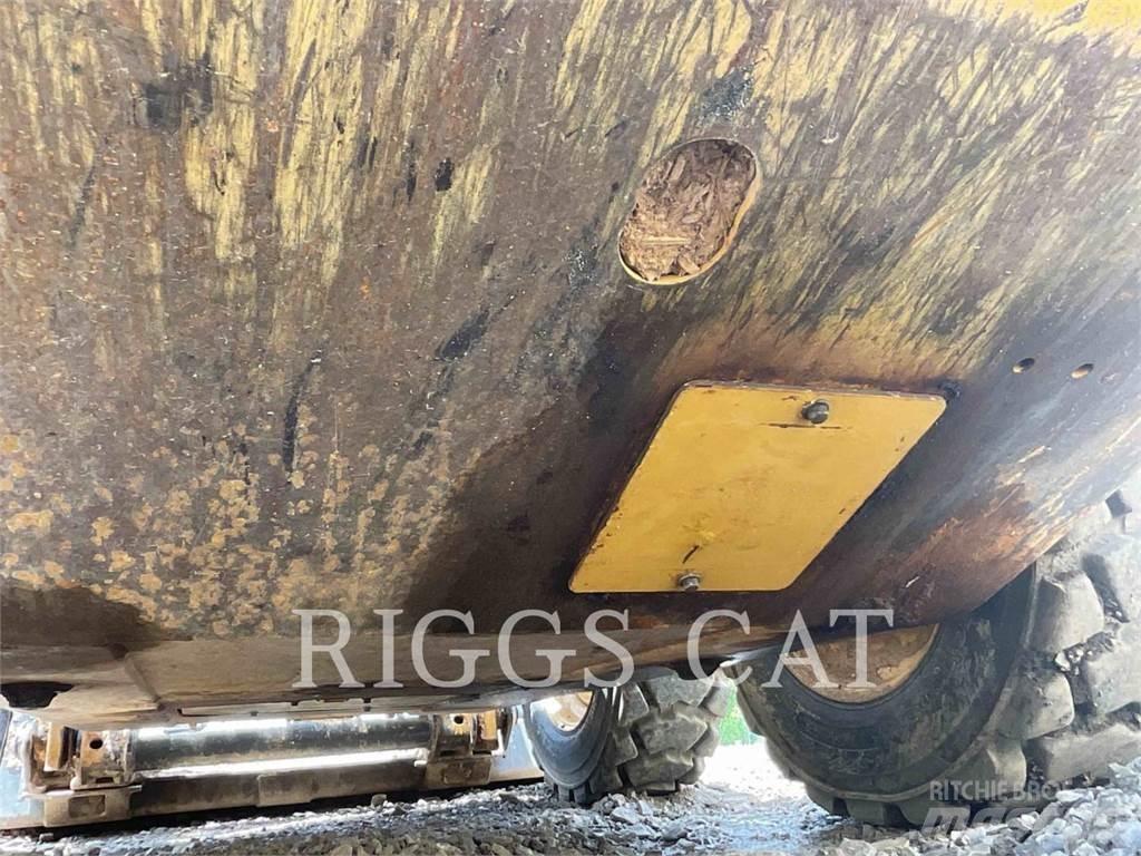 CAT 226D Kompaktlastere