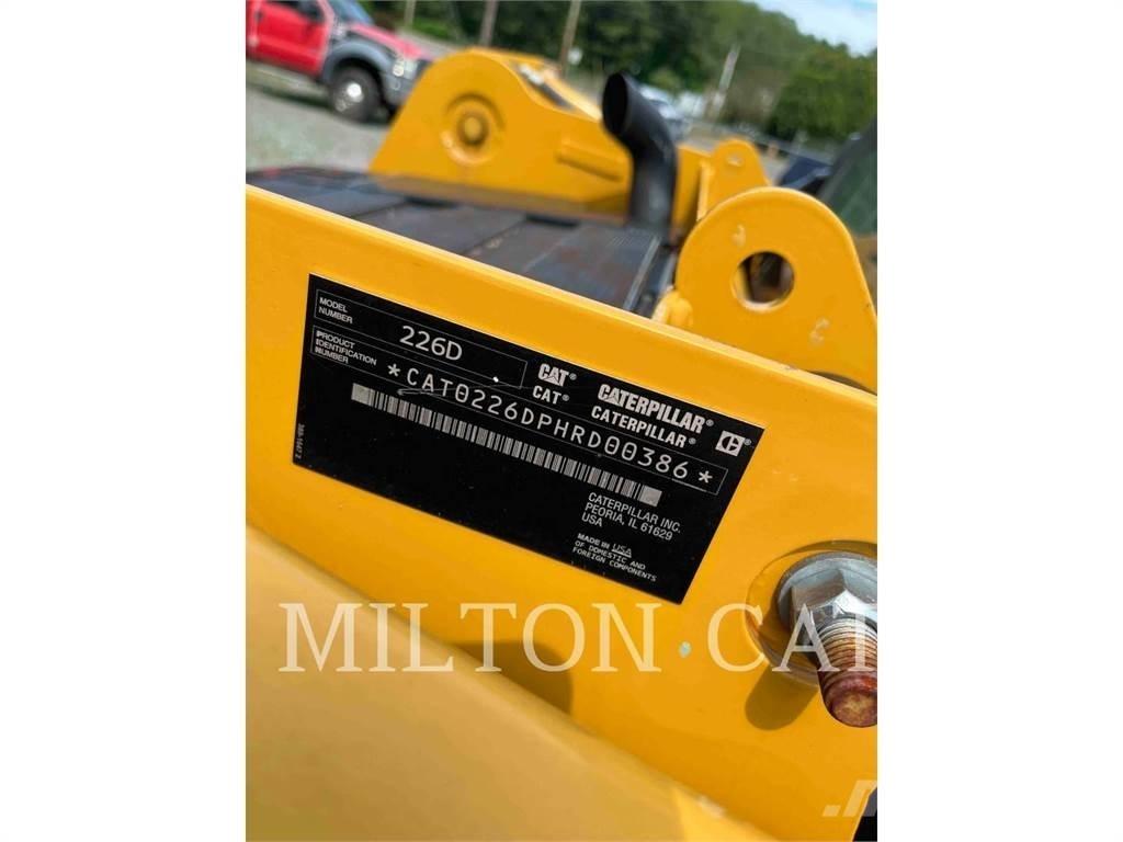 CAT 226D Kompaktlastere