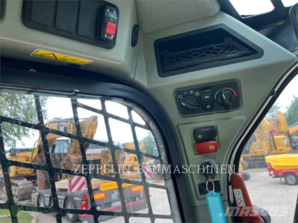 CAT 226D Kompaktlastere