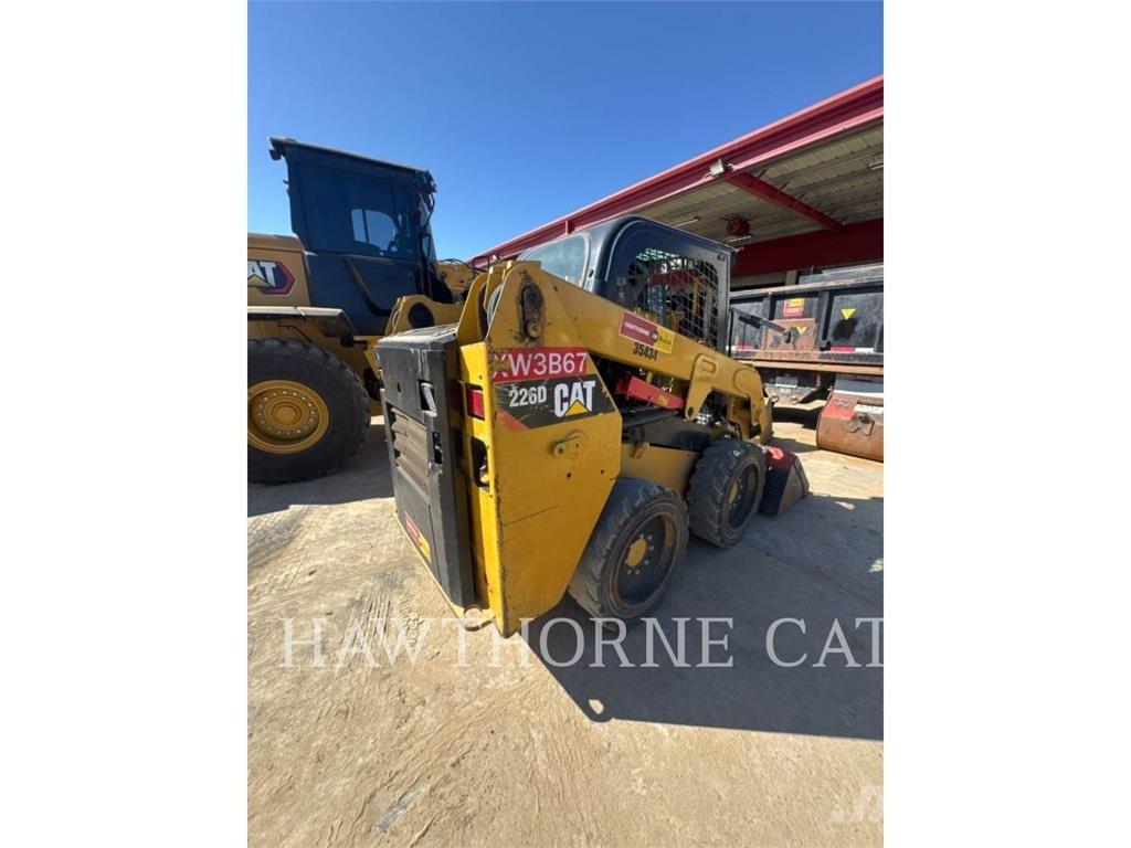 CAT 226D Kompaktlastere