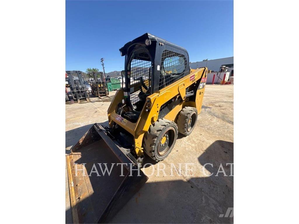 CAT 226D Kompaktlastere