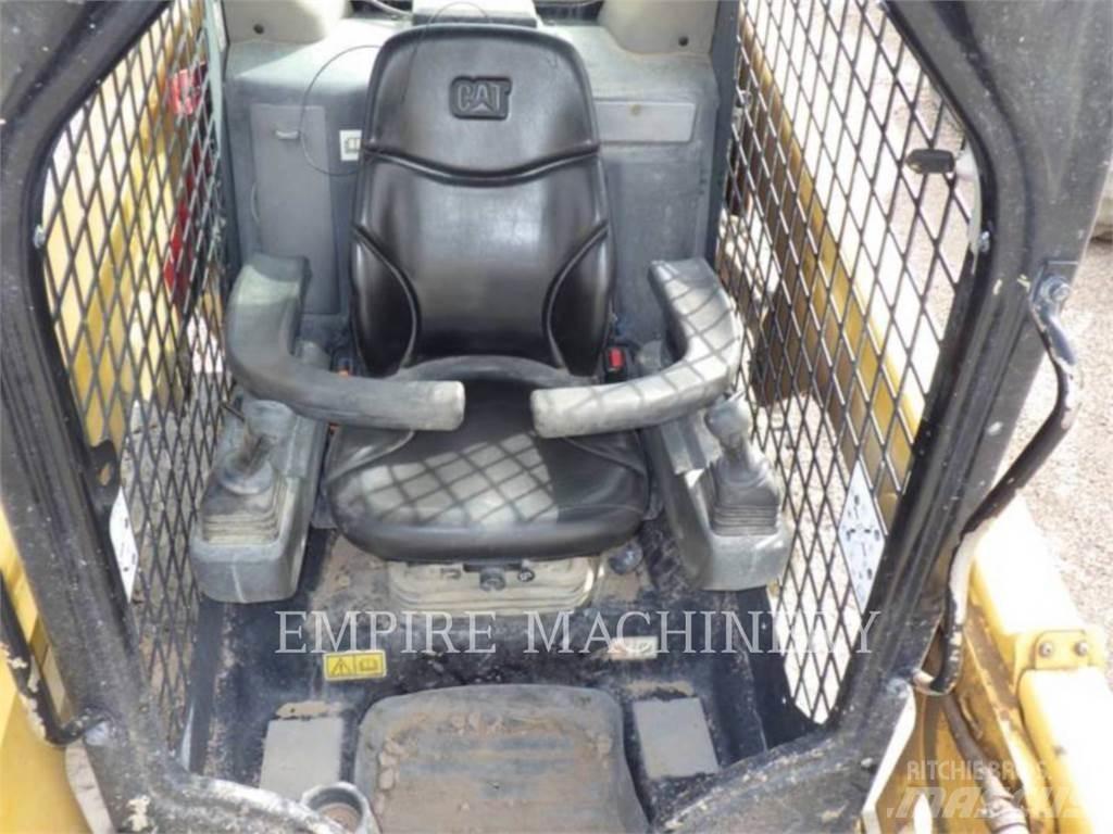 CAT 226D3 Kompaktlastere