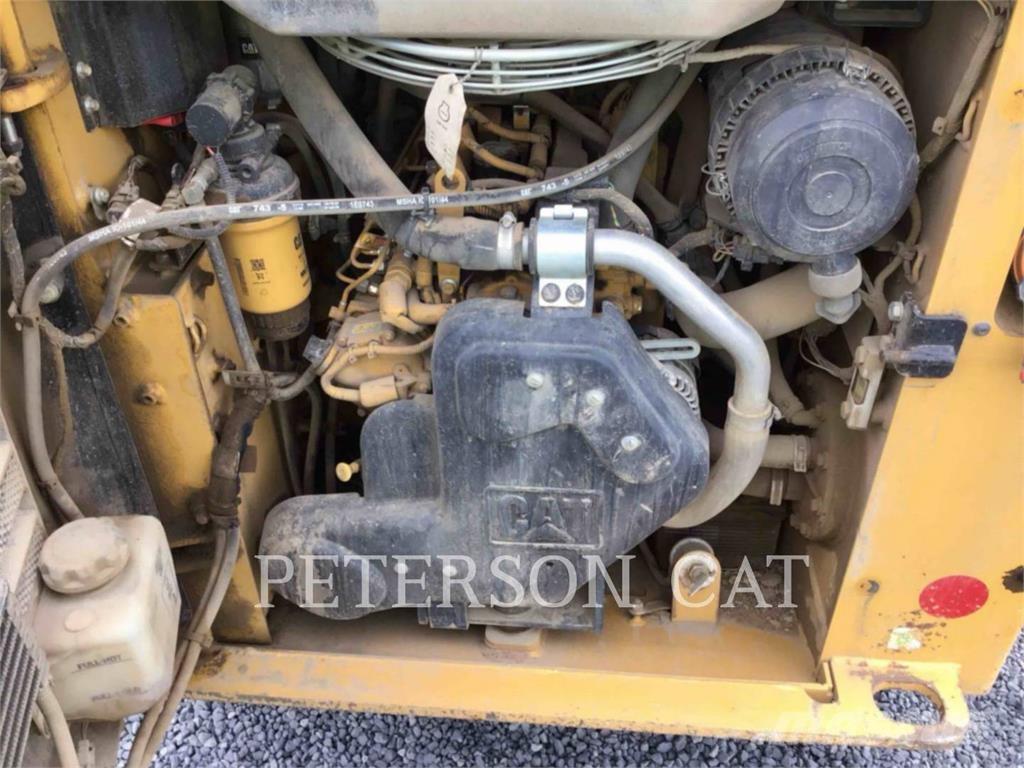 CAT 226D3 Kompaktlastere