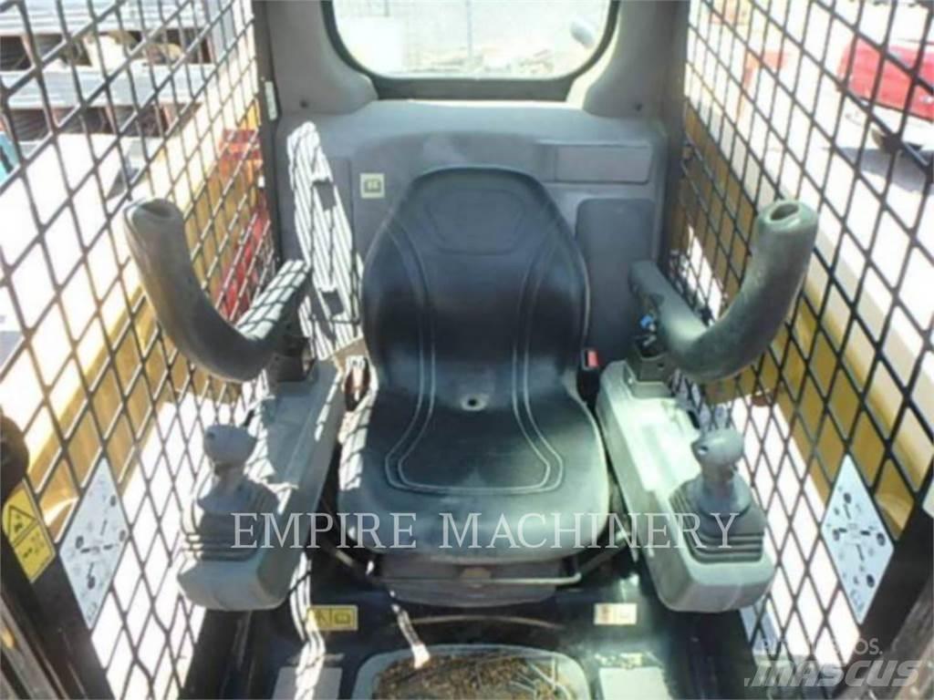 CAT 226D3 Kompaktlastere