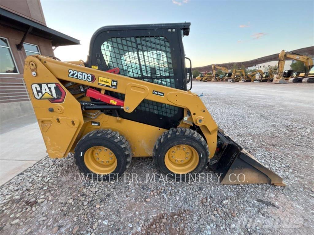 CAT 226D3 C3H2 Kompaktlastere
