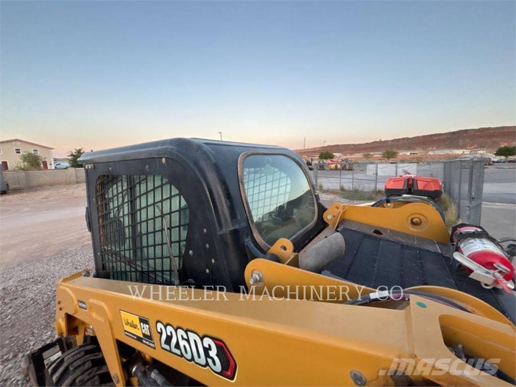 CAT 226D3 C3H2 Kompaktlastere