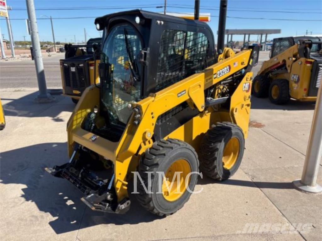 CAT 232D3 Kompaktlastere