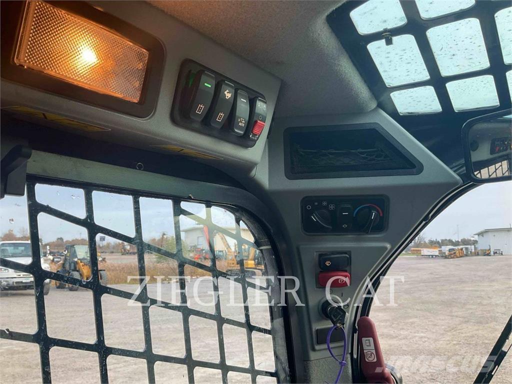 CAT 232D3 Kompaktlastere