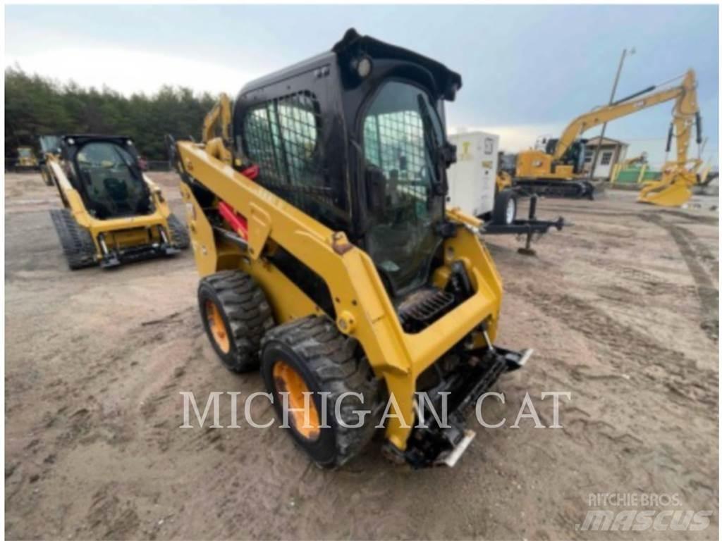 CAT 232D3 A2Q Kompaktlastere