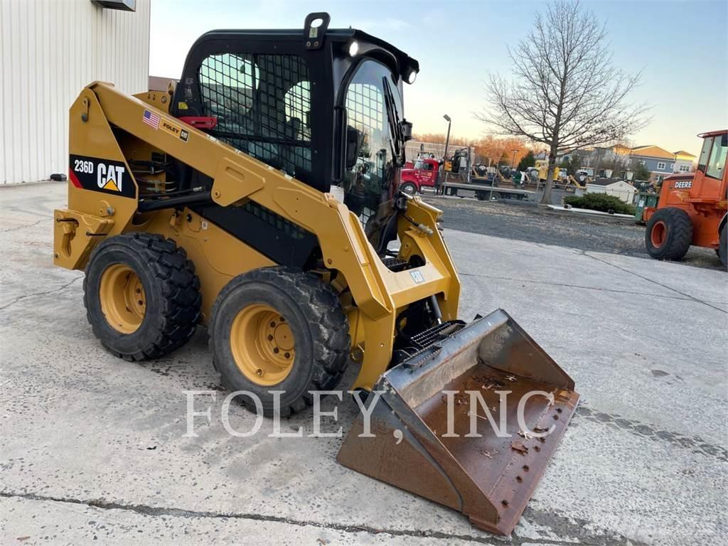 CAT 236D Kompaktlastere