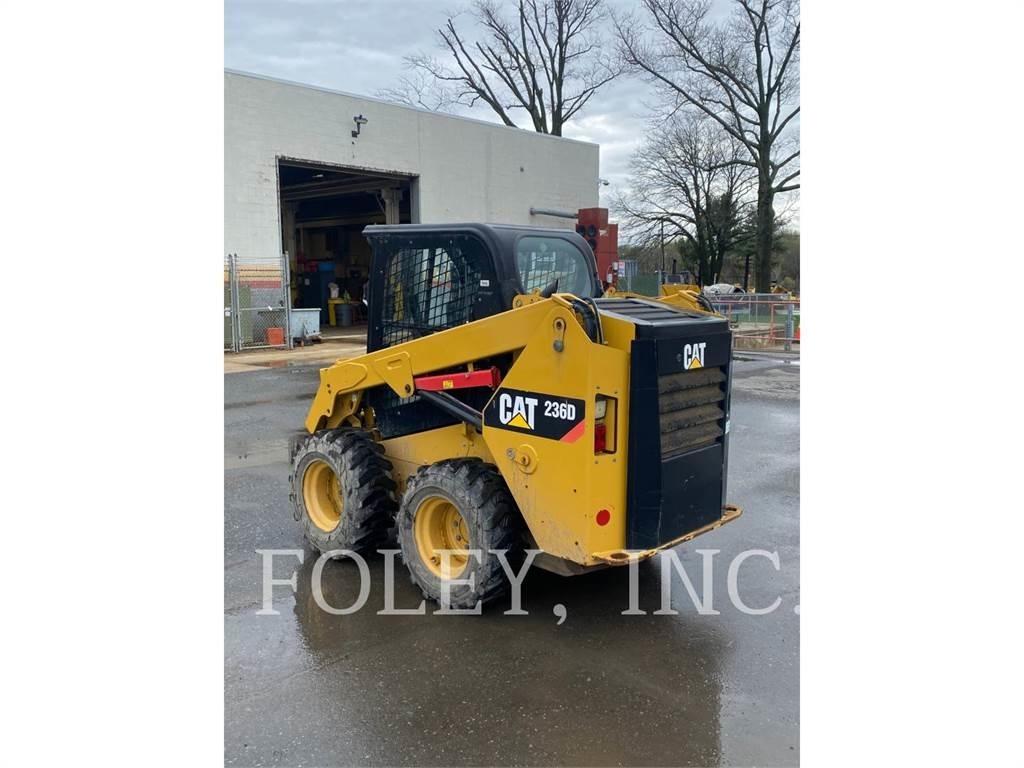 CAT 236D Kompaktlastere