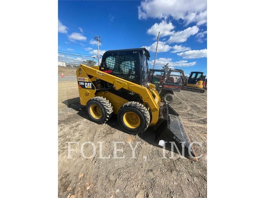 CAT 236D Kompaktlastere
