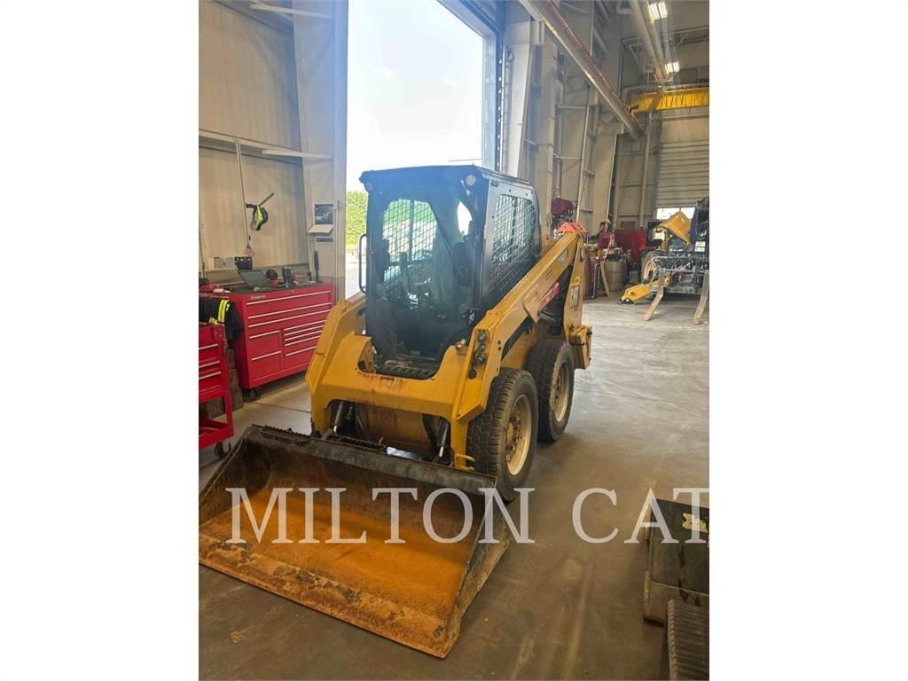 CAT 236D 3 Kompaktlastere