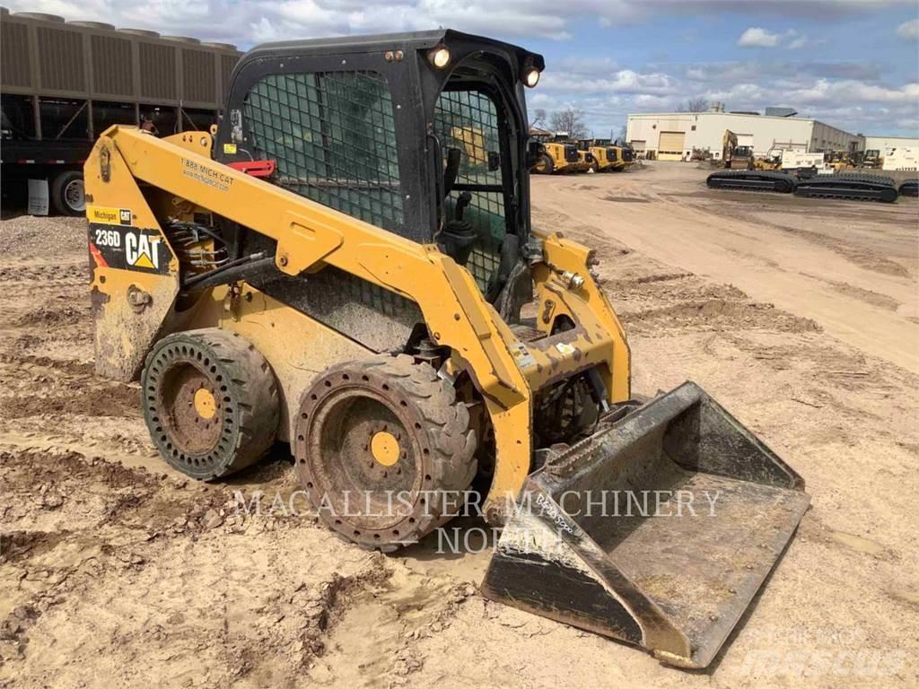 CAT 236D CQ Kompaktlastere