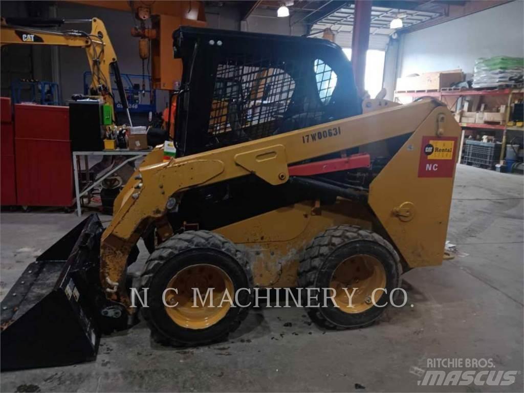 CAT 236D H2CN Kompaktlastere