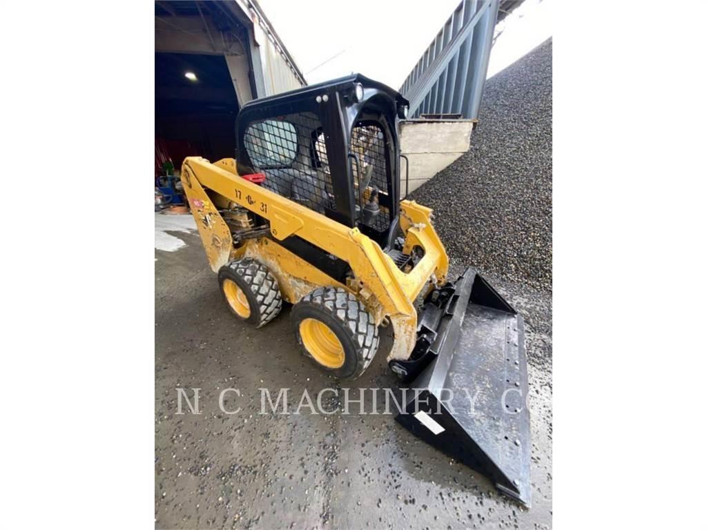CAT 236D H2CN Kompaktlastere