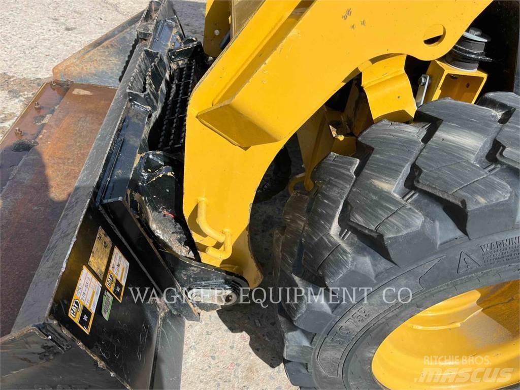 CAT 236D3 Kompaktlastere