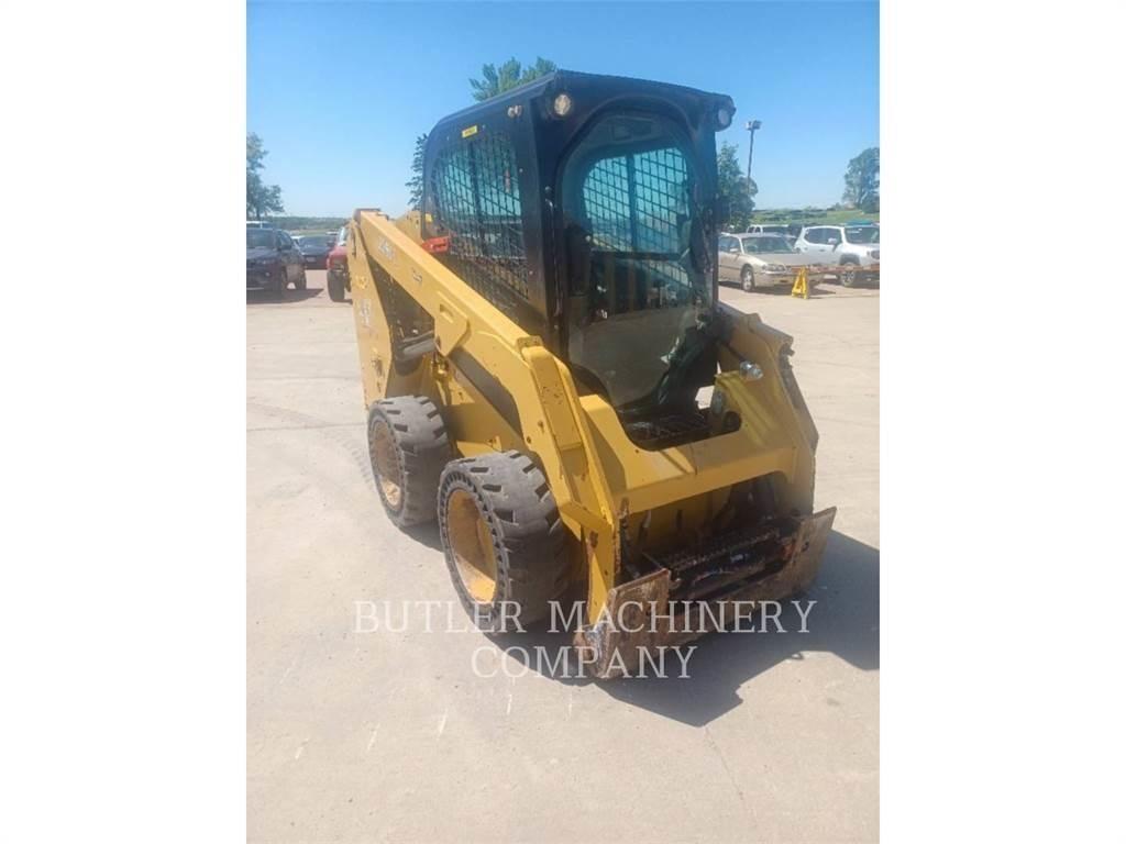 CAT 236D3 Kompaktlastere
