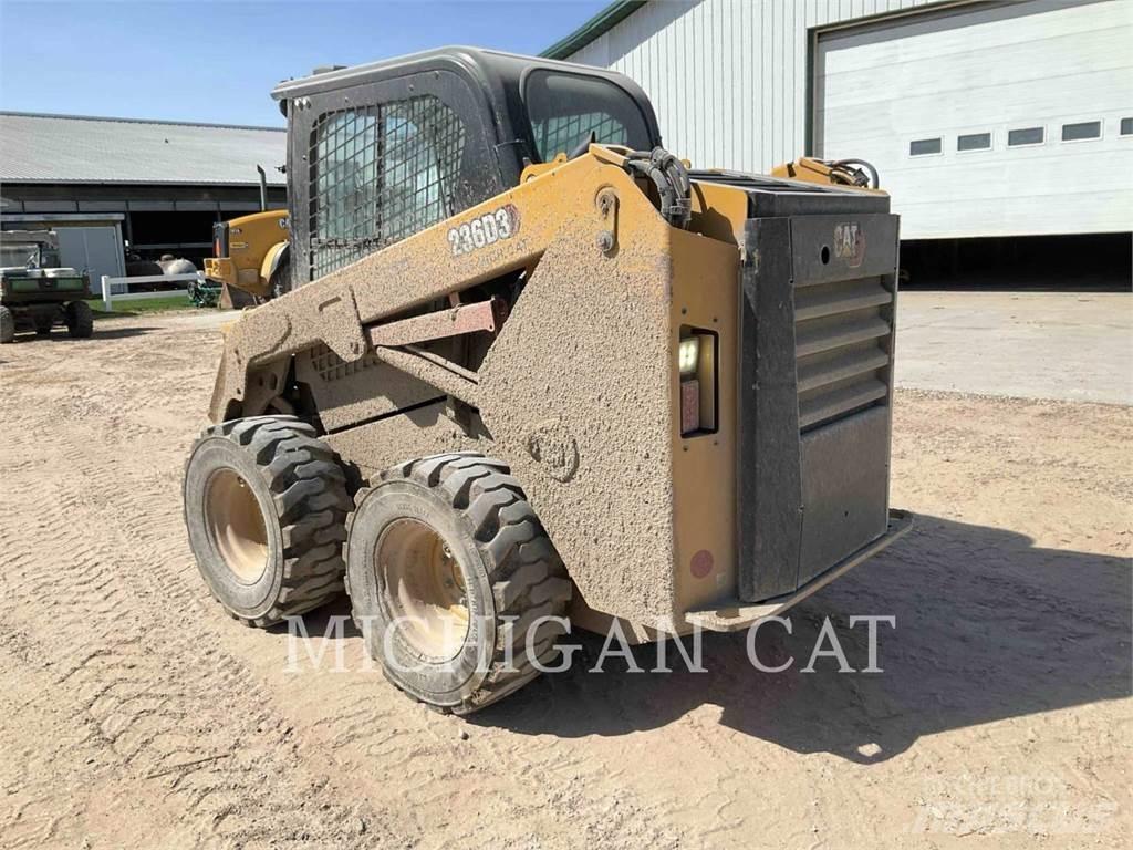 CAT 236D3 A2Q Kompaktlastere