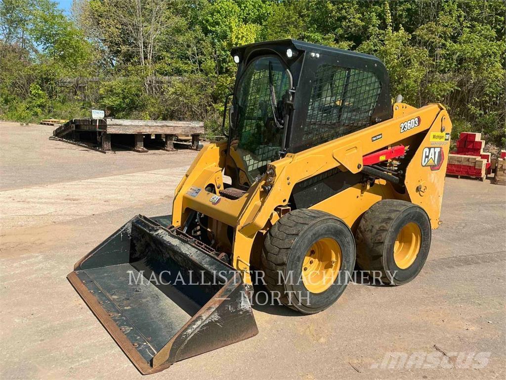 CAT 236D3 AQ Kompaktlastere