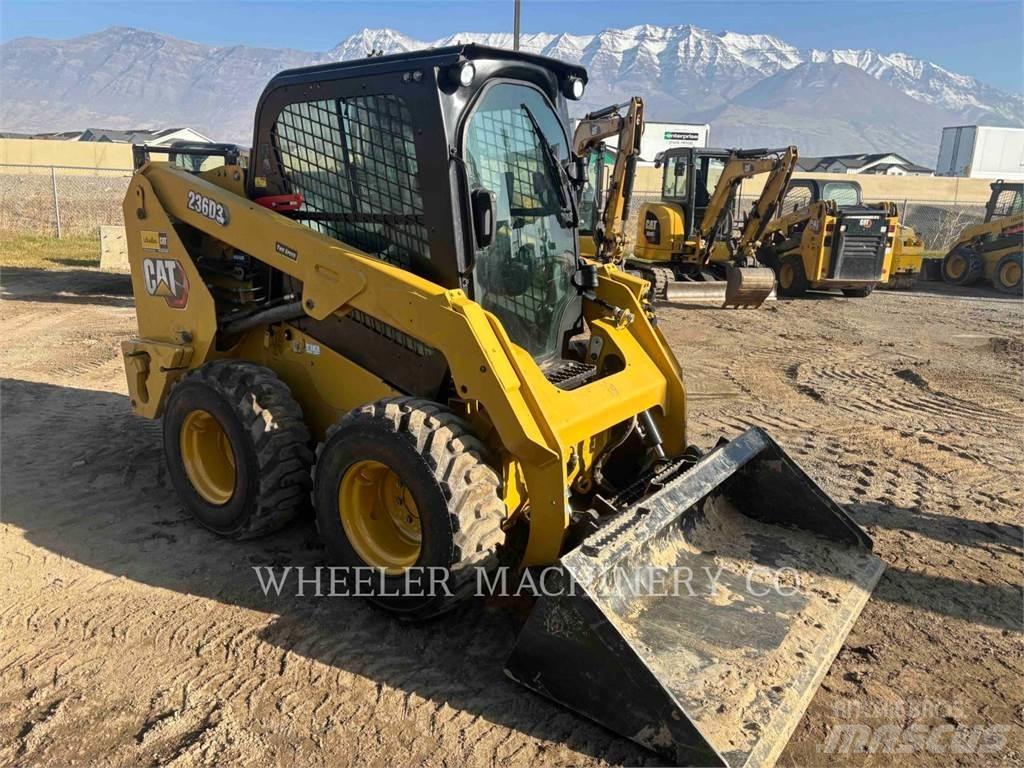 CAT 236D3 C3H2 Kompaktlastere