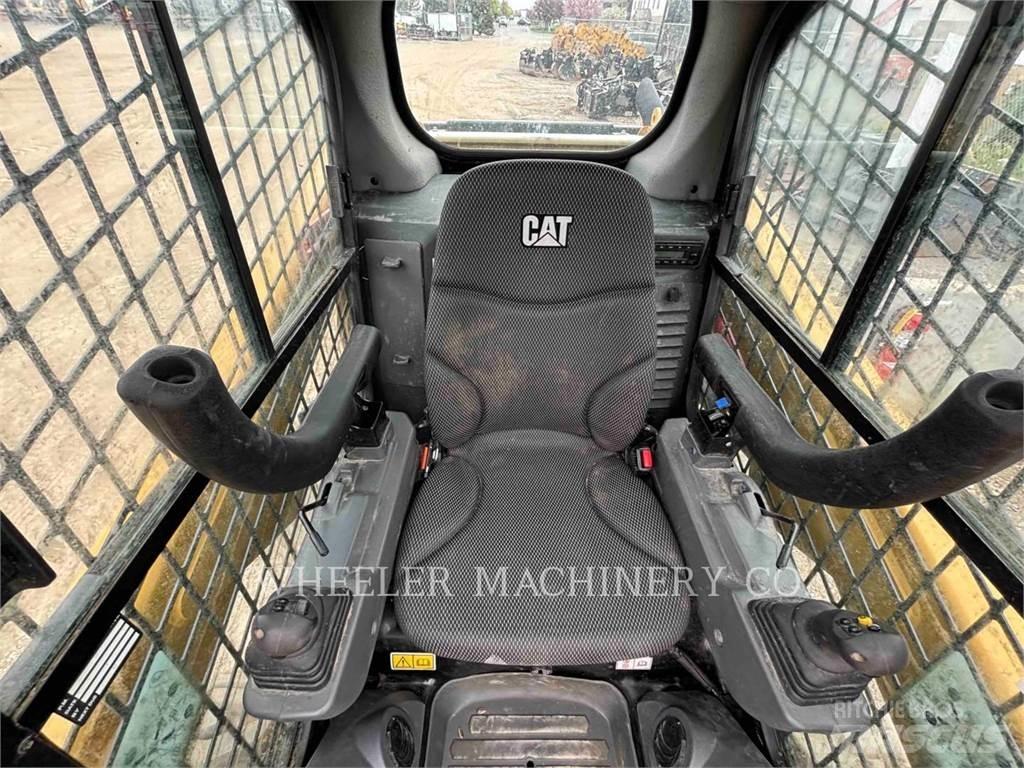 CAT 236D3 C3H2 Kompaktlastere