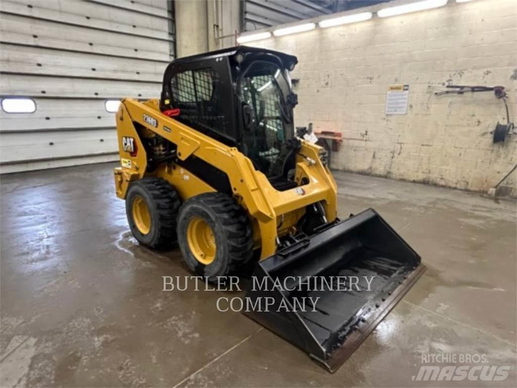 CAT 236D3 C3H2 Kompaktlastere