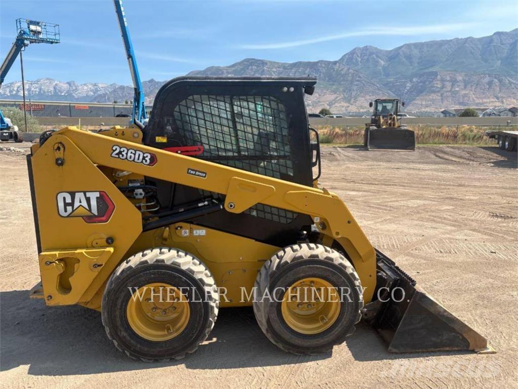 CAT 236D3 C3H2 Kompaktlastere