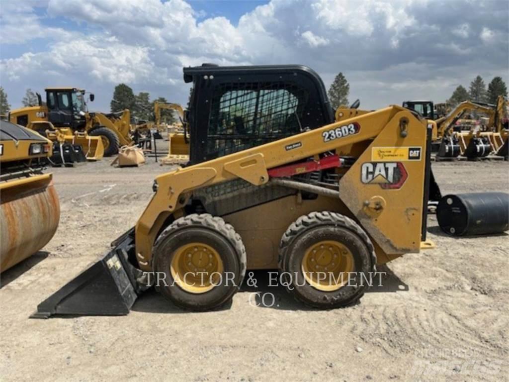 CAT 236D3 H2CB Kompaktlastere