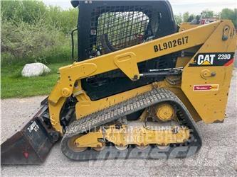CAT 239D Beltelastere