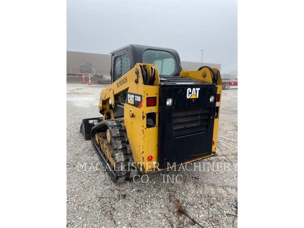 CAT 239D Beltelastere