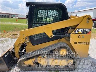 CAT 239D Beltelastere
