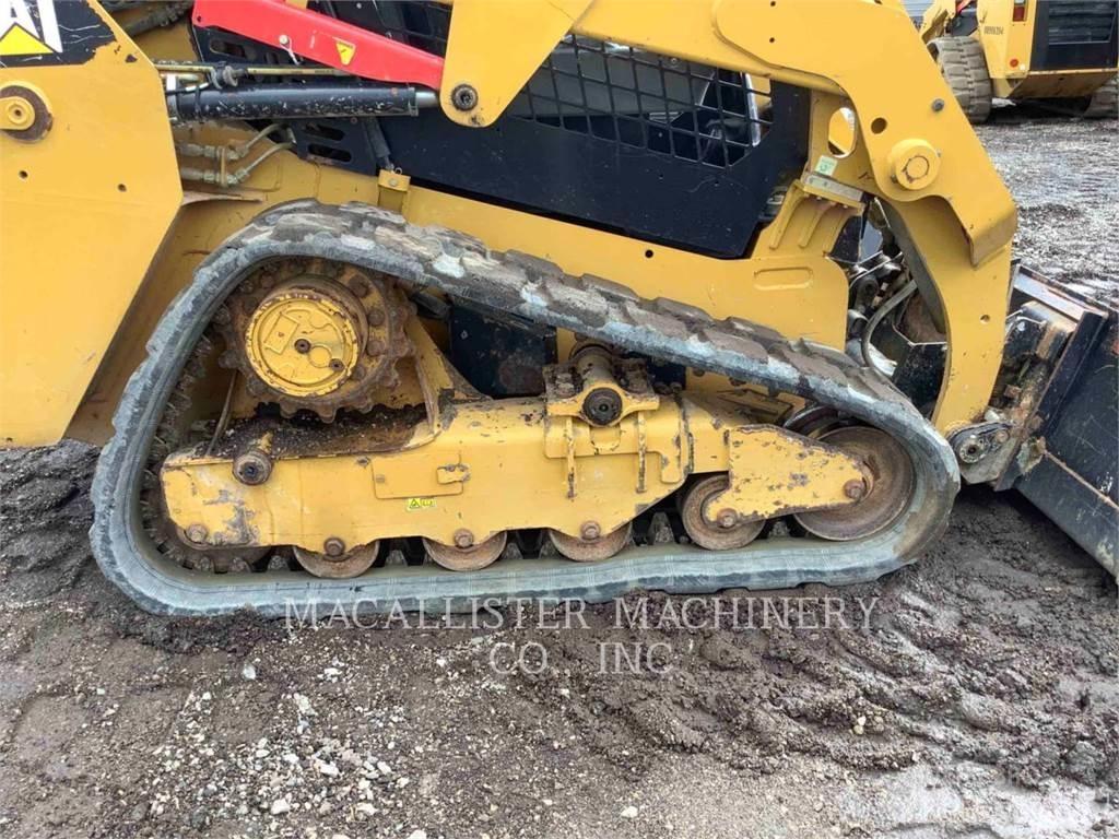 CAT 239D Beltelastere