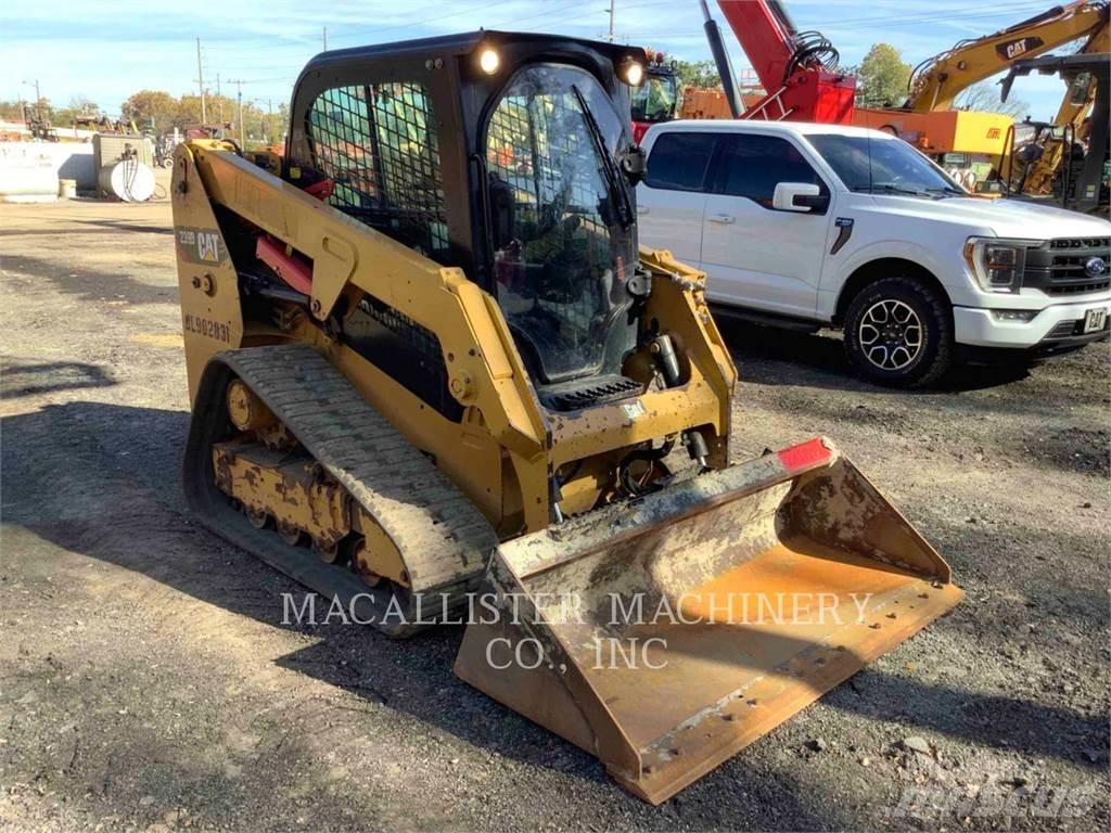 CAT 239D Beltelastere