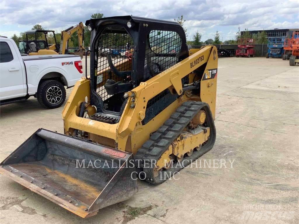 CAT 239D Beltelastere