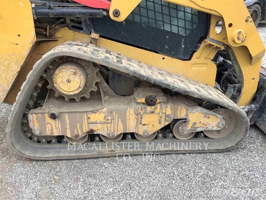 CAT 239D Beltelastere