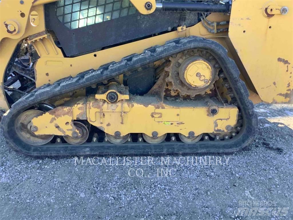 CAT 239D Beltelastere