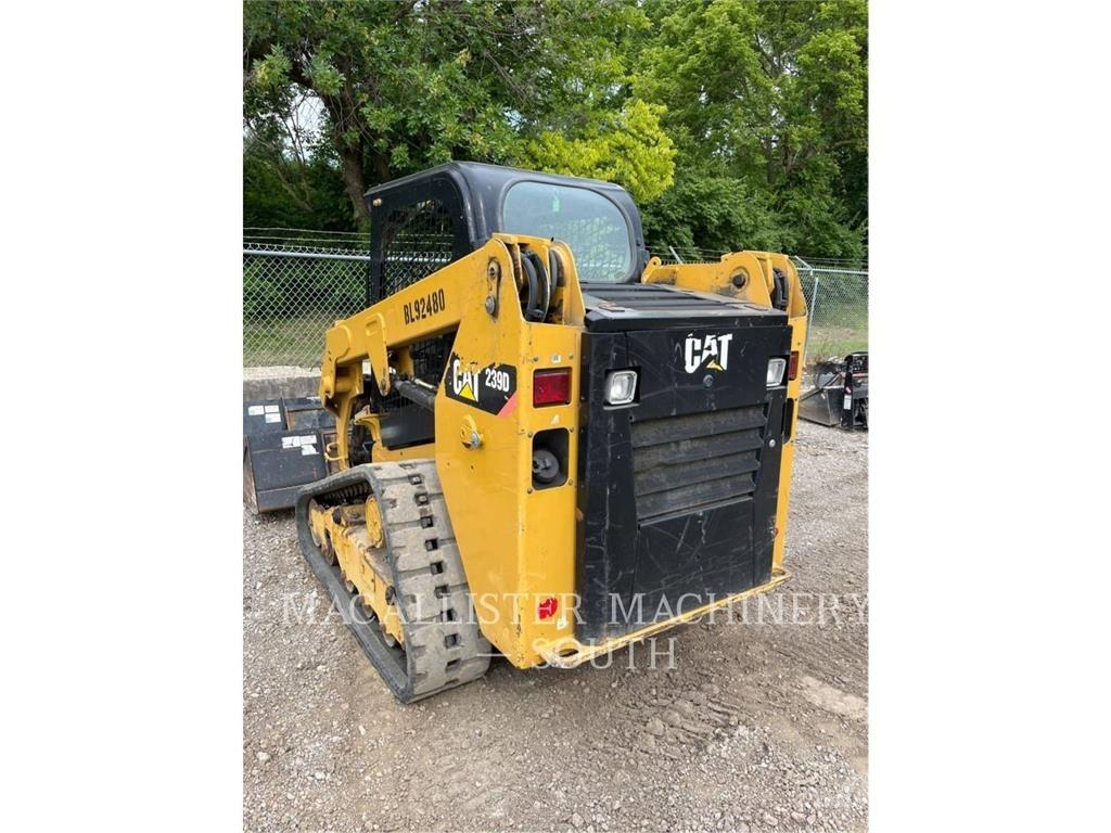 CAT 239D Beltelastere