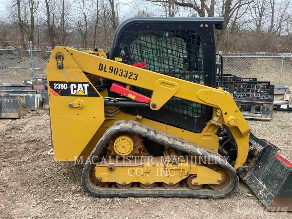 CAT 239D Beltelastere