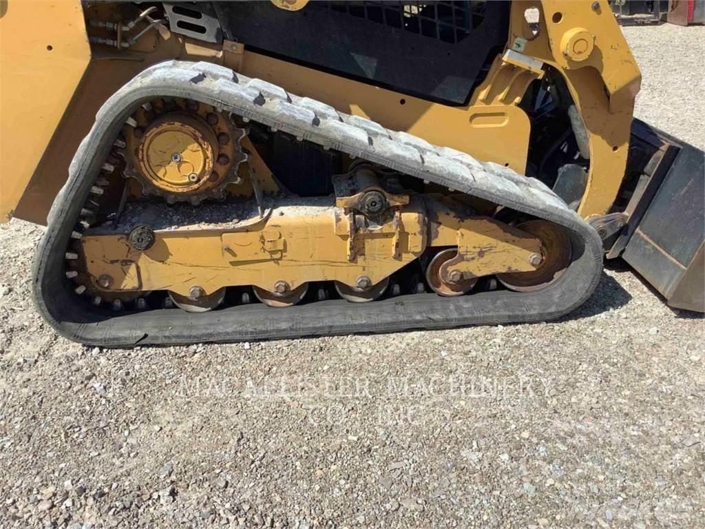 CAT 239D Beltelastere