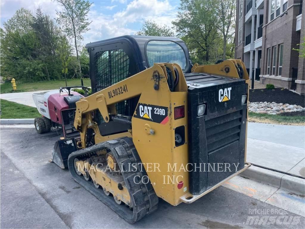 CAT 239D Beltelastere