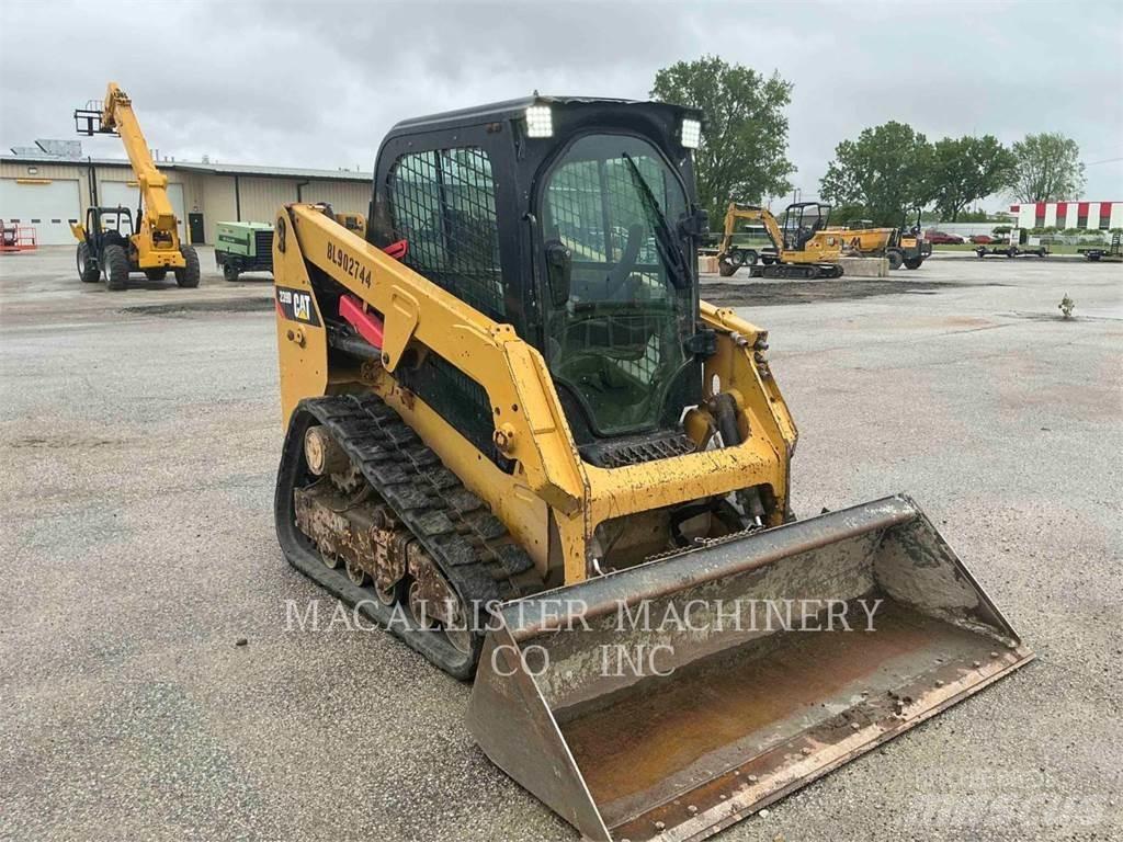 CAT 239D Beltelastere