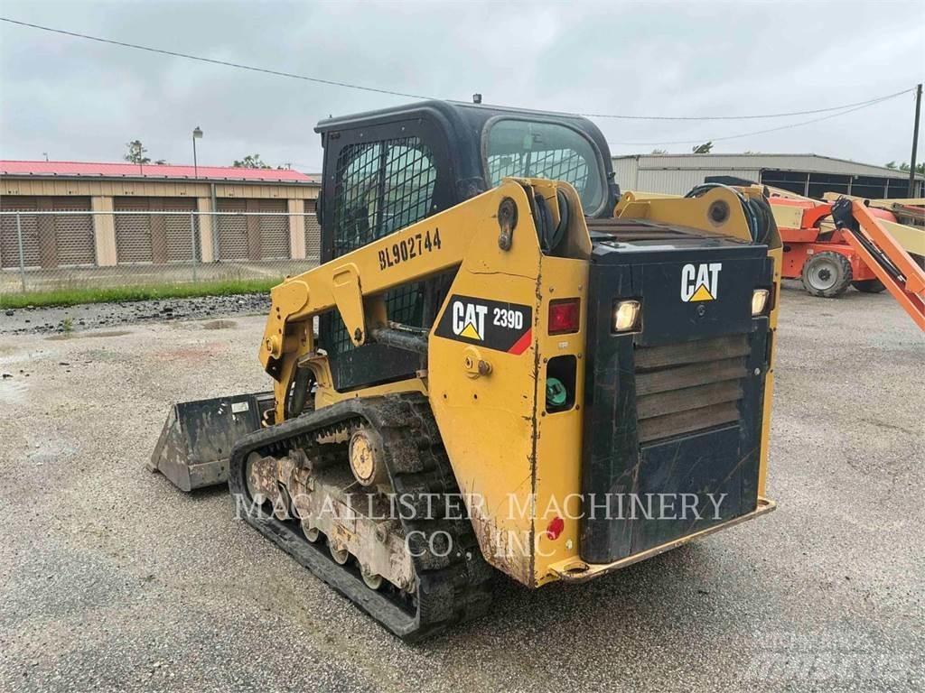 CAT 239D Beltelastere