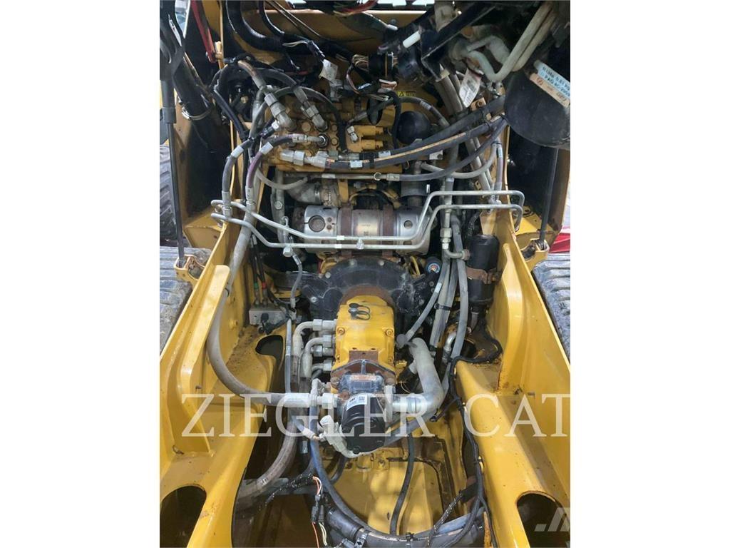 CAT 239D Beltelastere