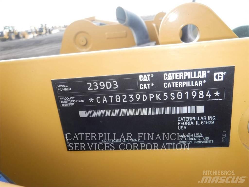 CAT 239D3 Beltelastere