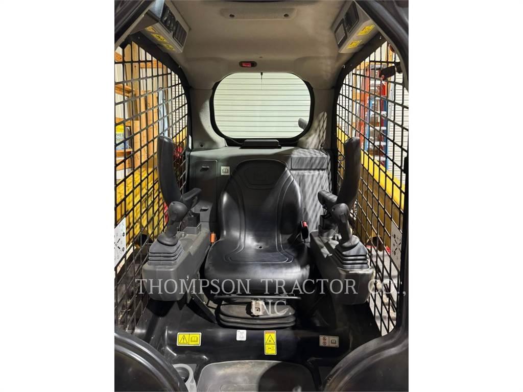 CAT 239D3 Beltelastere